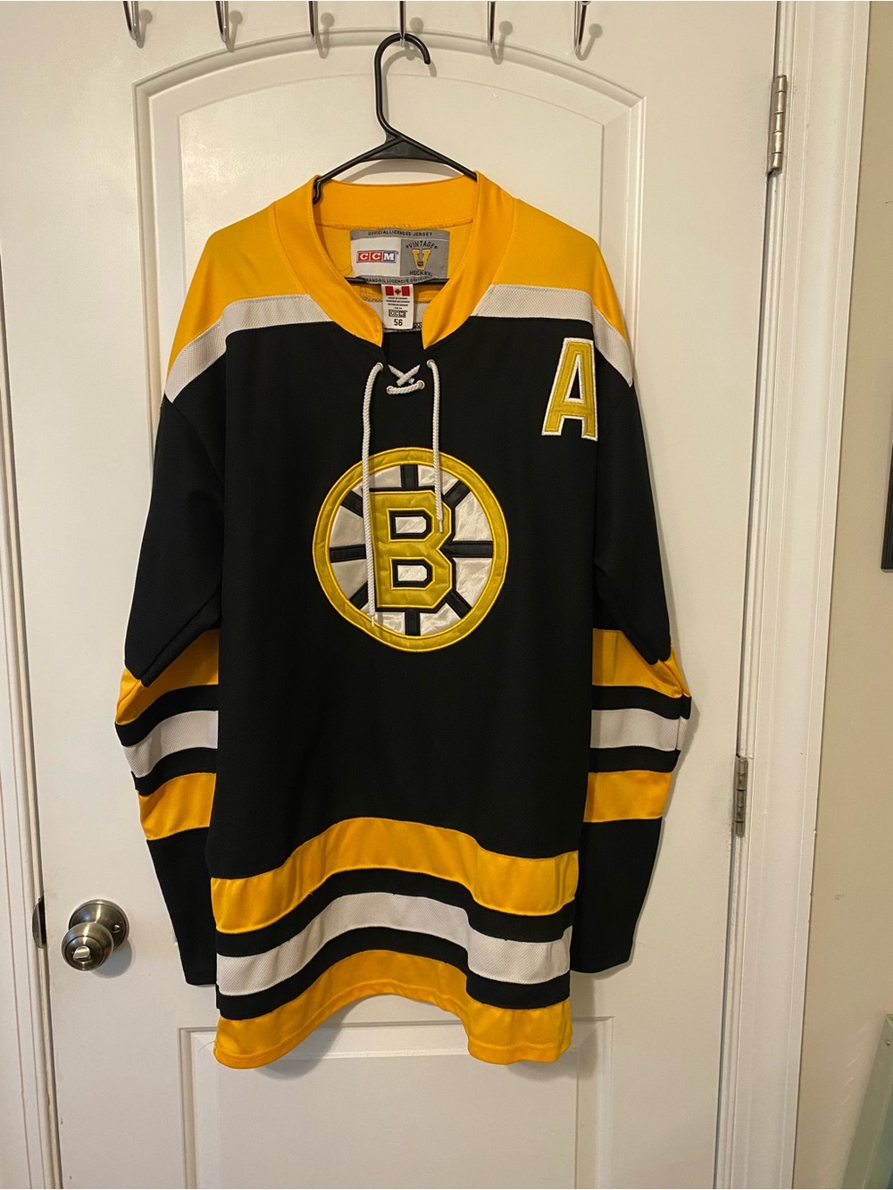 CCM Vintage Hockey Boston Bruins Bobby Orr #4 Jersey Size 56 2XL 1973-74 Patch